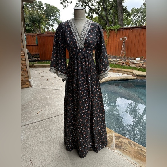Vintage Dresses & Skirts - Vintage prairie dress